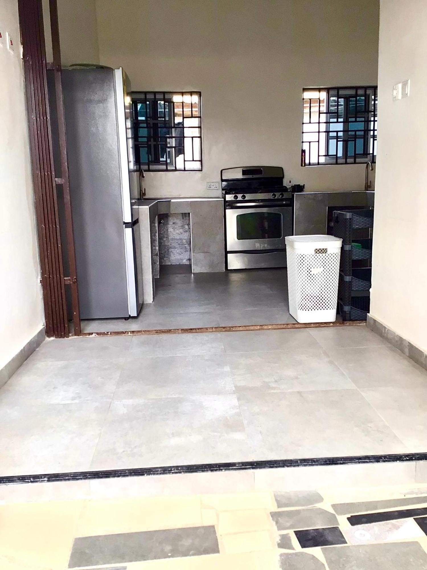Accra Luxury Apartments At The Sanga Estates Oduman Экстерьер фото